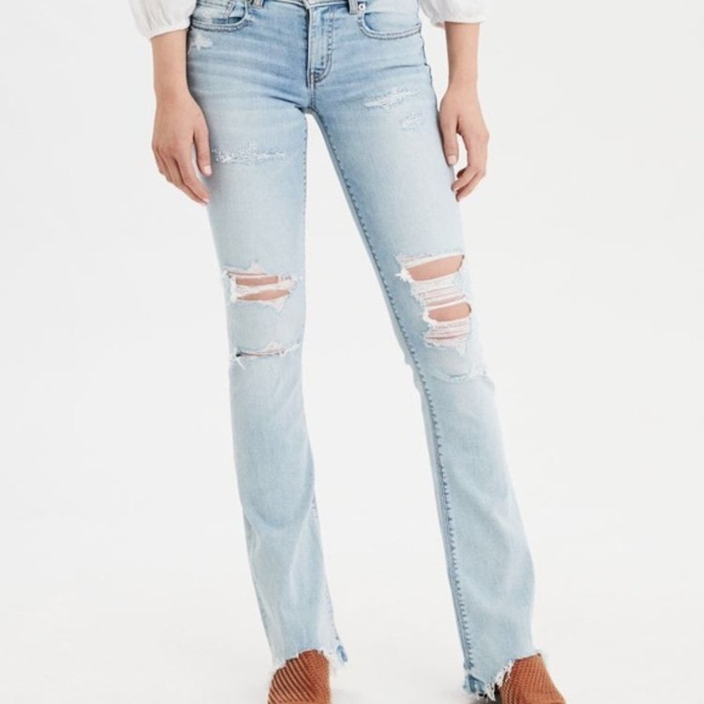 American Eagle Women's Mid Rise Light Wash Artist Flare Size 8